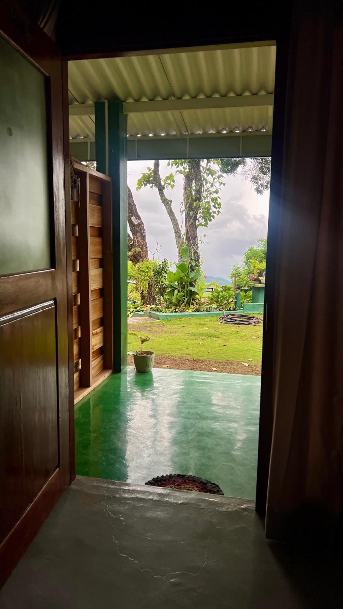 Gaia Ella Ecolodge And Yoga Centre Exterior foto